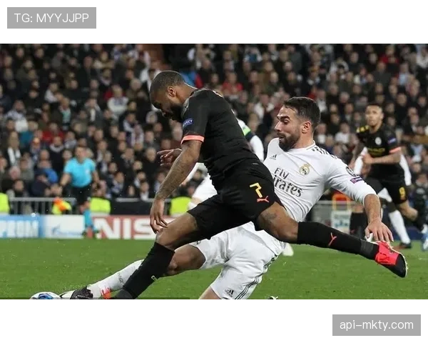 “战术板：皇马如何应对曼城的高压边路，卡瓦哈尔的防守数据成关键”